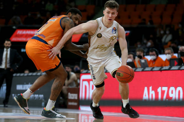 接近签下一 接近签下一